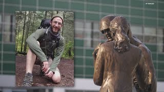 Protesters in Minneapolis set up makeshift memorial for man shot by federal officers