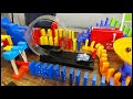くるっと1回転する車のコースでピタゴラ装置を作ろう！