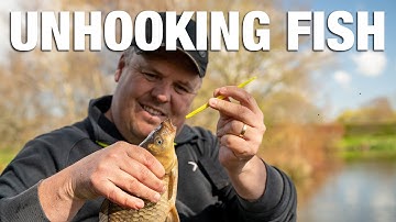 How To Use A Disgorger | Unhooking Fish Safely!