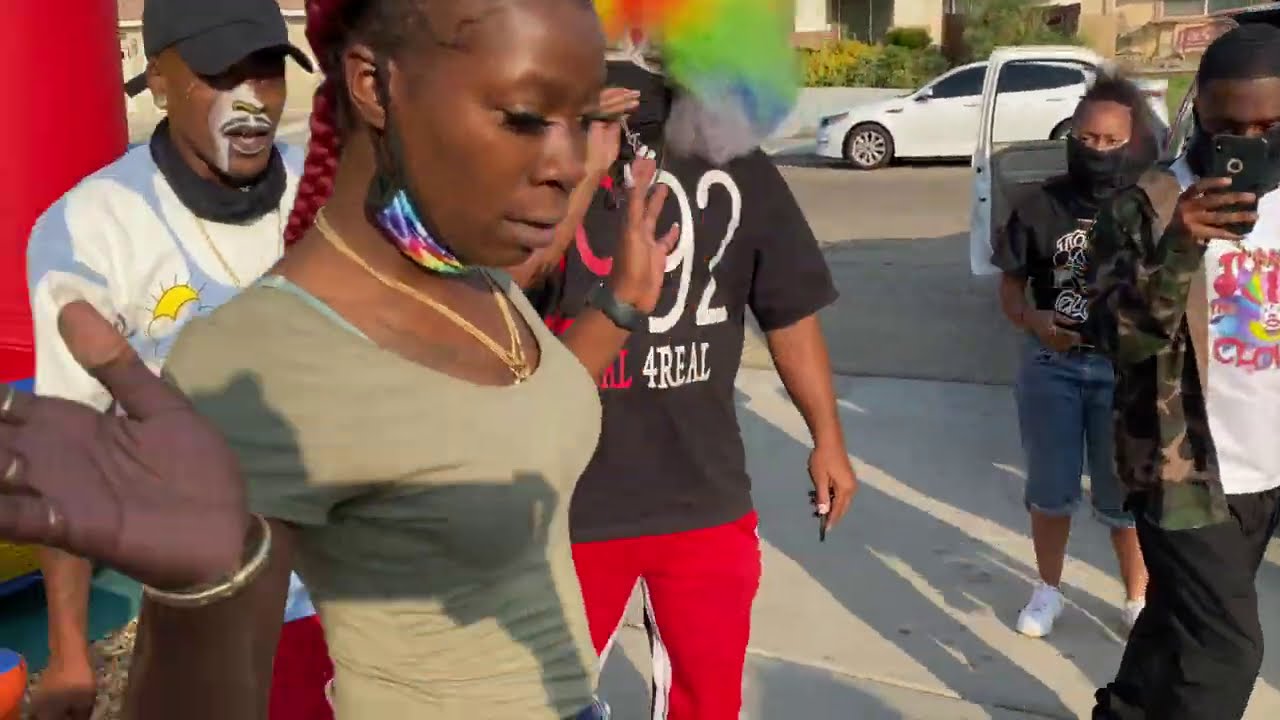 THESE HUMAN BEINGS TRYNNA COME FOR TSQUAD * FOLLOW @TOMMYTHECLOWN