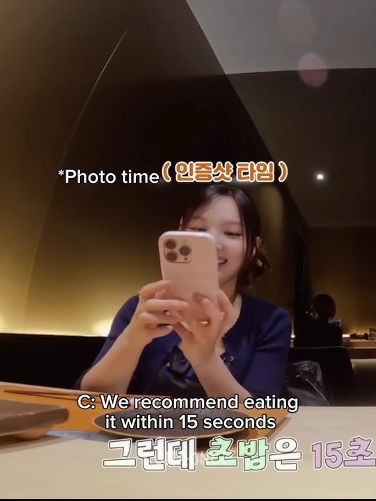 Nayeon proving she can commit under pressure especially to food #minayeon #nayeon #mina #TWICE