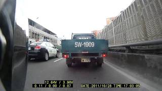 2011-10-28-17h02m54s_event.avi