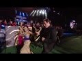 John travolta grooving to bollywood with priyanka chopra at iifa awards 2014