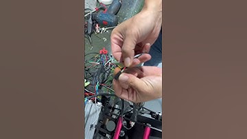 How to install the turn signal light on the Boyueda escooter？