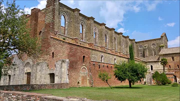 Perché San Galgano e senza tetto?