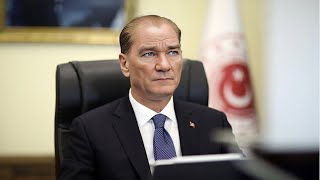 ATATÜRK BUGÜN YAŞASAYDI : YAPAY ZEKA İLE ATATÜRK'ÜN 2022 TOPLANTISI ! Resimi