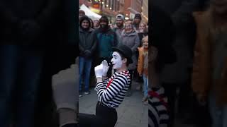 Pantomim Part 40Ca122E-C8C2-11F0-9D93-7A09C975Cb5F0