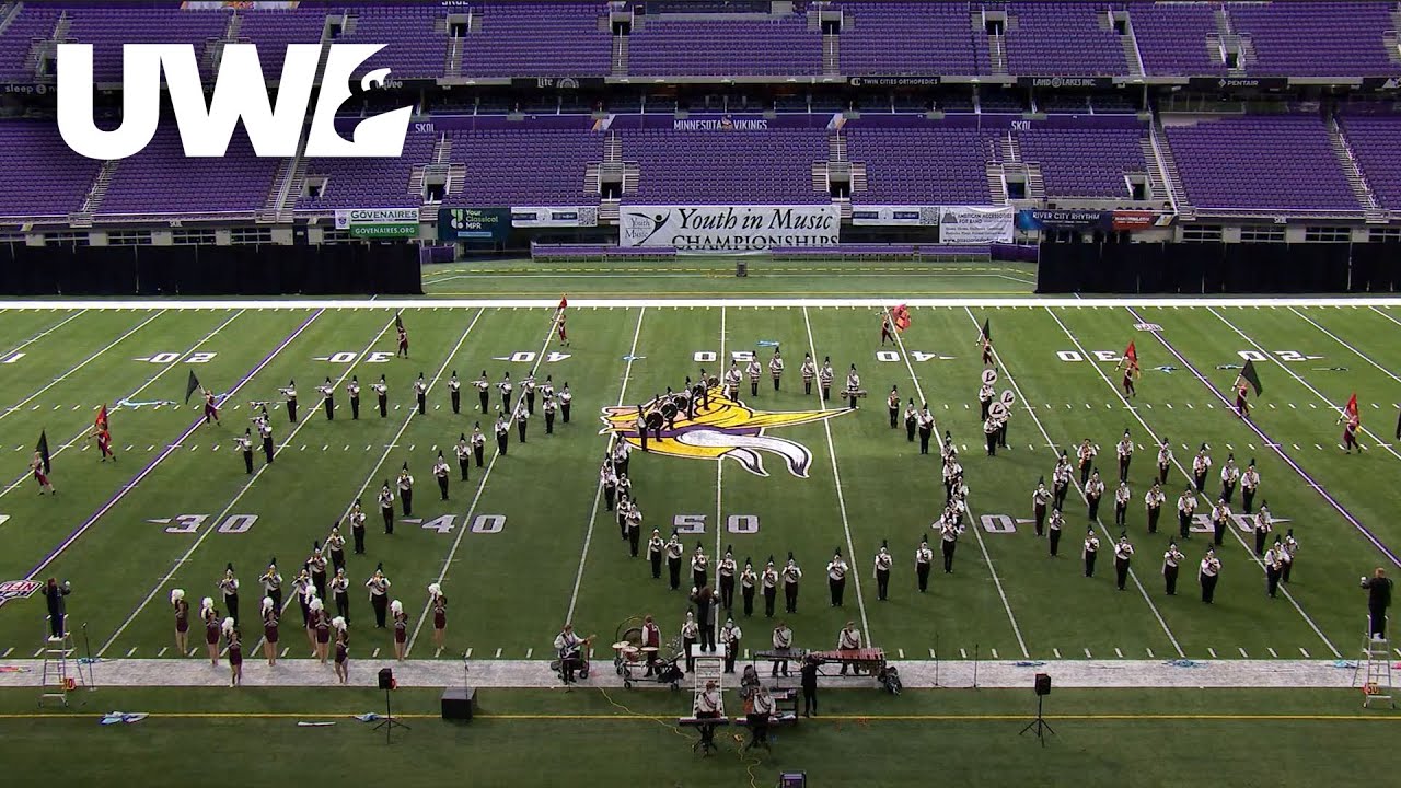 UWL Screaming Eagles Marching Band Halftime Show 2024 - YouTube