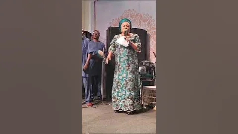 Queen Ayo Balogun 💃💃💃 Perfomed on stage.....@qrluxuryevents