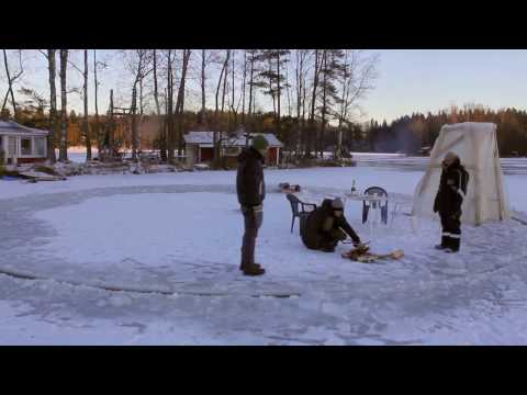 Ice carousel