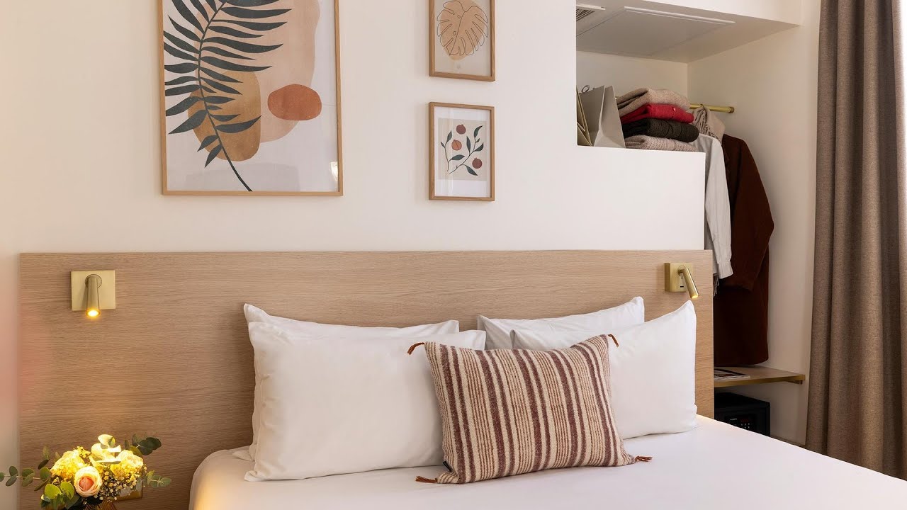 Hotel Le Bailli de Suffren | Paris, France | Hotel Review ⭐