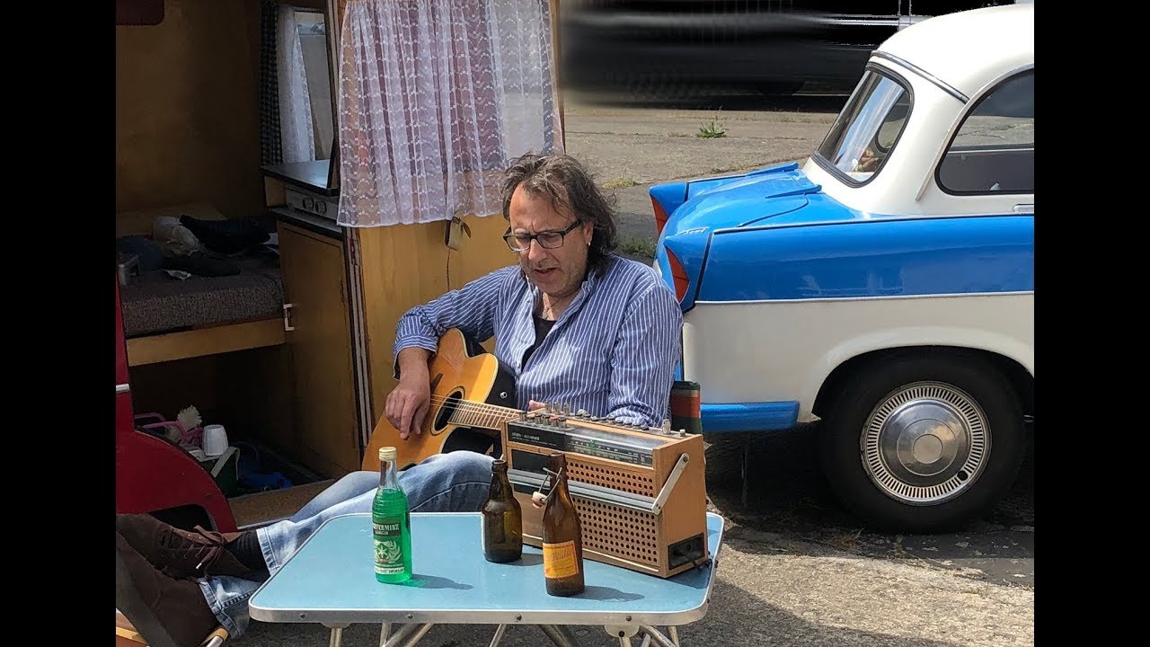 Goitzsche Front - Der Osten rockt!!! (Offizielles Video)