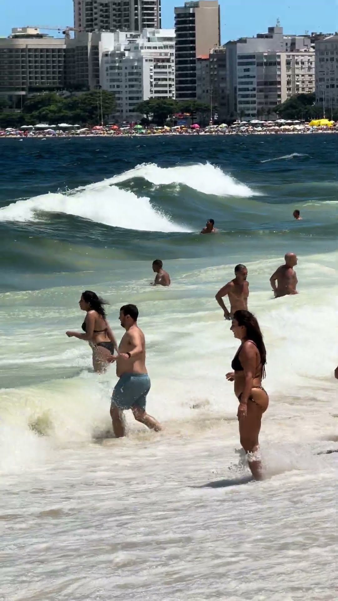 ?? Leme Beach Rio de Janeiro