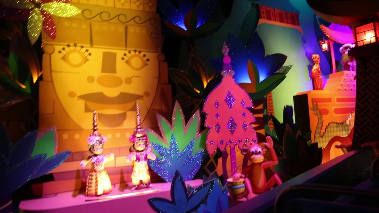 Istana Boneka Hongkong Disneyland