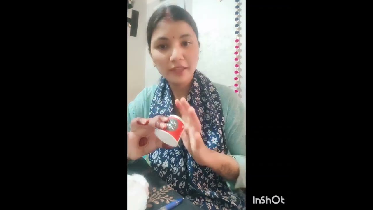 Aaj Tissue paper ki madad se bnaya photo frame🌺