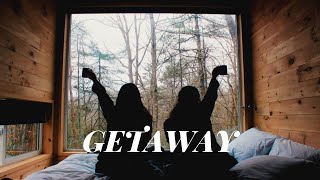 TINY CABIN EXPERIENCE| VLOG/TOUR | Getaway House Atlanta
