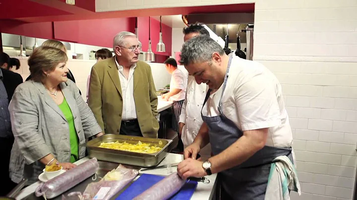 Kevin Dundon & Richard Corrigan cooking up a storm...