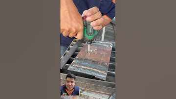 Cách để bắn vít vào sắt dày anh em có thể học hỏi #cokhi #meohay #xaydung #sangtao #maybanvit