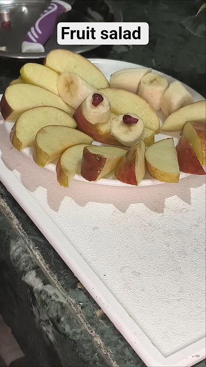 timepass eating fruit 🍓#fruit # fruit salad #5minrecipe