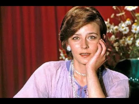 Елена Сафонова была первой красавицей в СССР, а теперь ее сын покоряет женские сердца