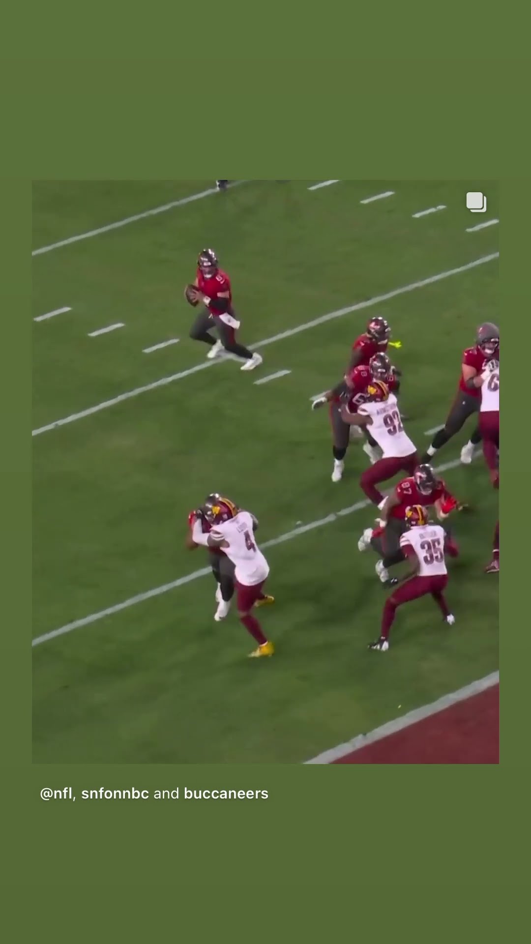 The largest receiver #hoodnews #buccaneers #VitaVea #NFL #football #sports #omg #how #wow #team #us
