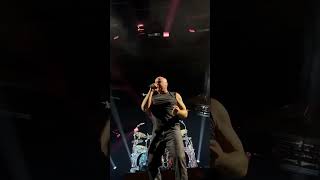 Look Inside And See What You’re Becoming…#Disturbed #Takebackyourlifetour #Thevengefulone #Livemusic