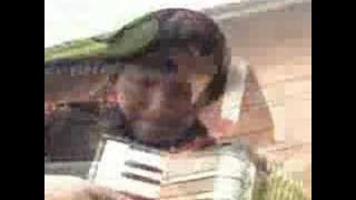 AQUARIUS - BOM BOM ASESINO