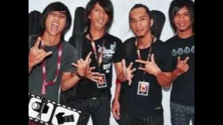 The Divine Masters ~ She's Gone