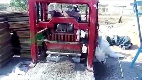 QT4 35 small concrete block machine