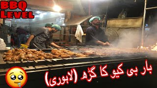 Best BBQ point in Lahore model town. Lahore ka mashoor tikka shop. Vlog by Daniel Masood.