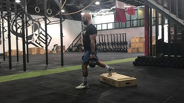 Functional Strength - Rear Foot Elevated Double Kettlebell Suitcase Split Squat - ON AIR
