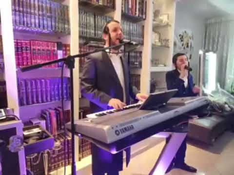 Child Solo Bentzi Kletzkin Doing phenomenal harmonies while signing with zanvil Weinberger