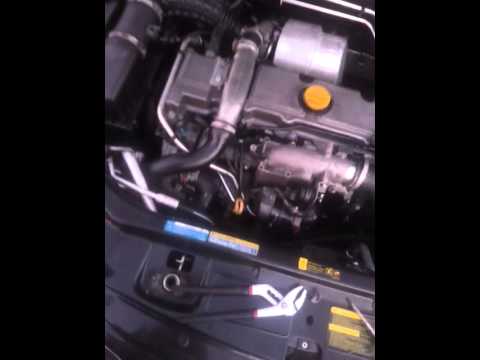 Saab 93 9-3 2.2 TiD EGR manifold removal and clean - YouTube opel engine diagram 