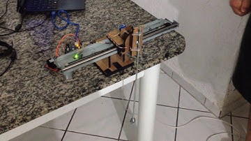 Pêndulo Invertido em uma Esteira - Instrumentação em Controle DAS UFSC