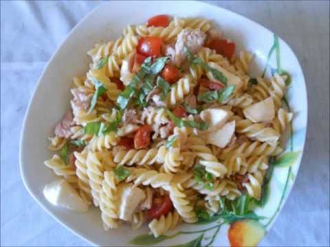 Ricettina facile facile della PASTA TRICOLORE (CRUDAIOLA)