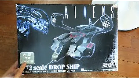 Unbox and Display the Aoshima 1/72 Aliens Dropship