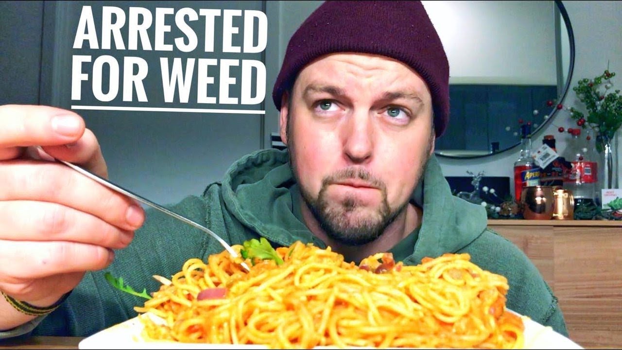 CHEESY PASTA MUKBANG  - ARRESTED FOR WEED STORY TIME