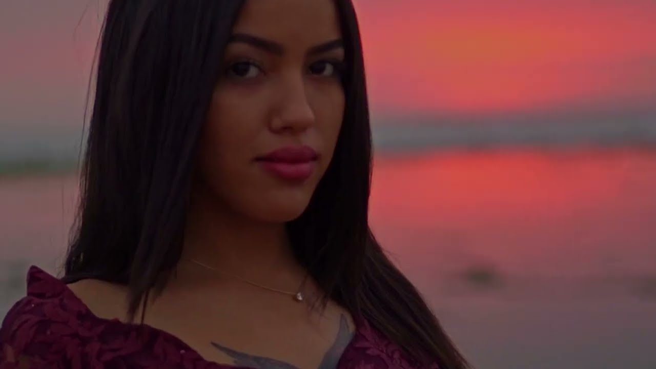 Modele shoot sunset - GOLD PROD