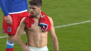 Pedro Neto shirtless 😍