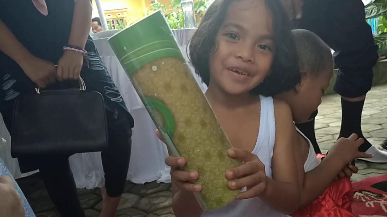 Buka Kado 