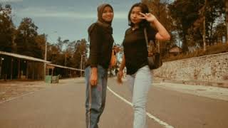 Story Wa Sedih yusi Feat Sulis