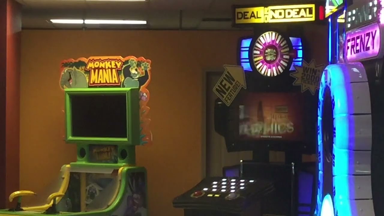 Deal Or No Deal Mega Spin Arcade Game