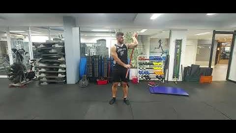 mobilidade  de ombro unilateral com Bastao ( rotação externa)