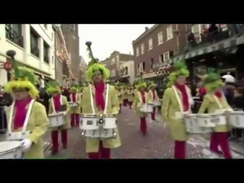 showorkest harmonie fortissimo in de optocht 2011 - youtube