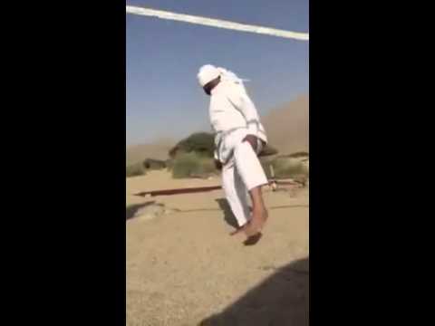 arab-guy-slackline-prank