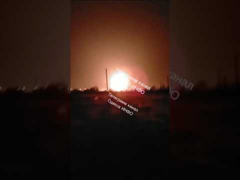 Еще кадры последствий удара по порту Рени в Одесской области