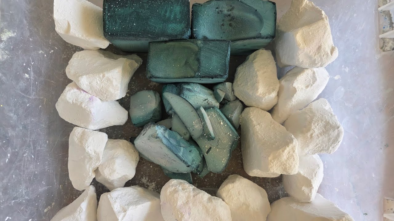 Dyed Blocks and Plain Chunks | Handy Art Liquid Watercolor Test | Gym Chalk | ASMR | Bonus Crush