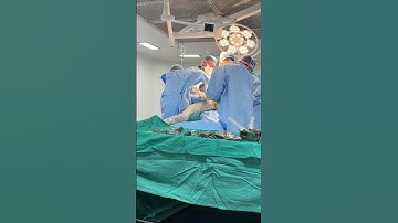 Which instrument did he put down? #orthopedicsurgeon #orthopedics #surgeon #OT