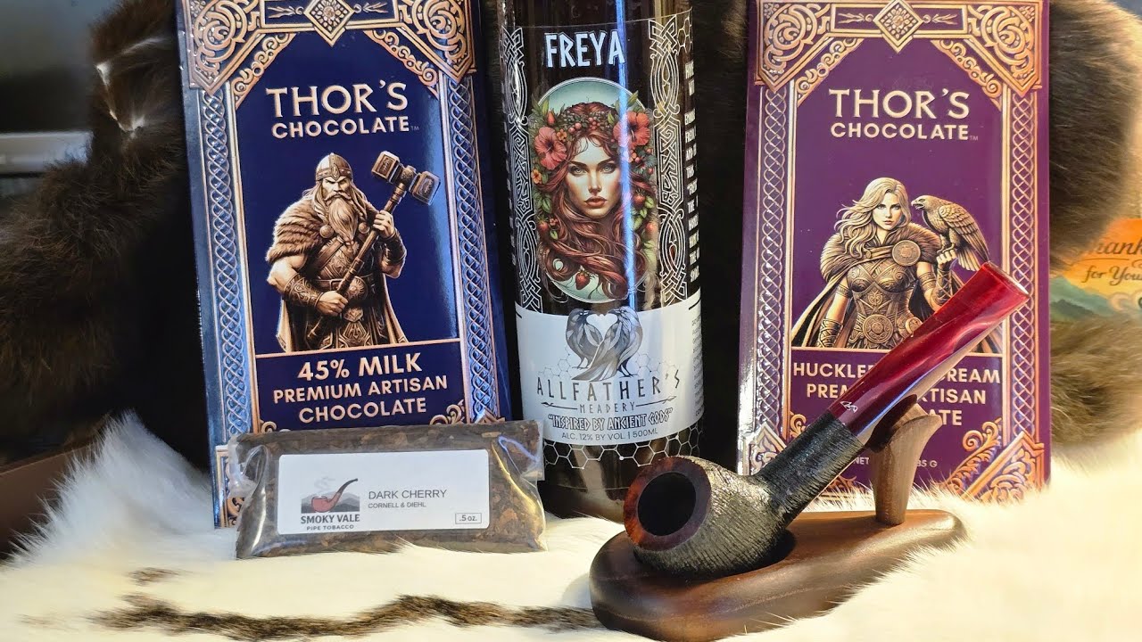 Видеообзор пар, подходящих для Дня святого Валентина.