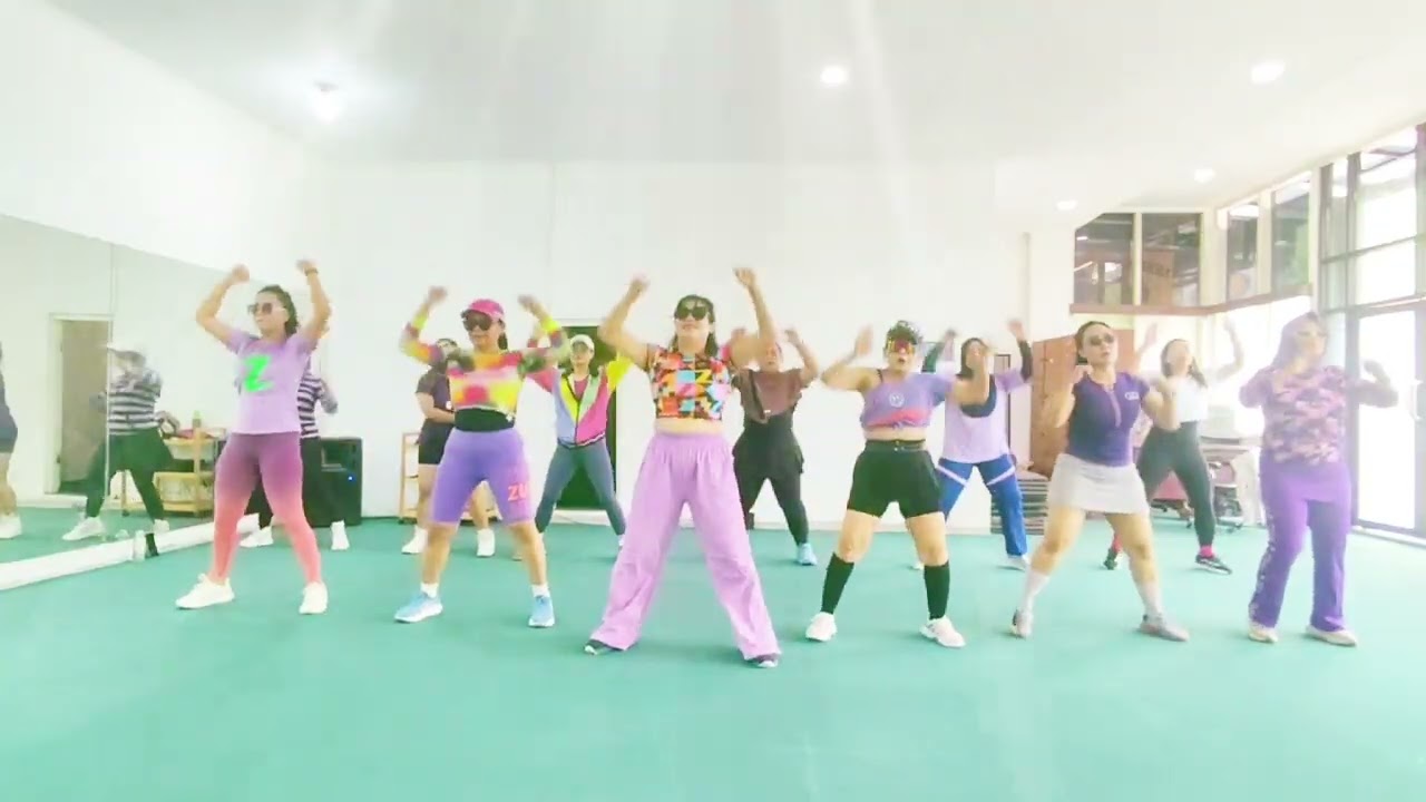 One Two Three Four// Zumba Cardio asyyikkk //Wadidaw